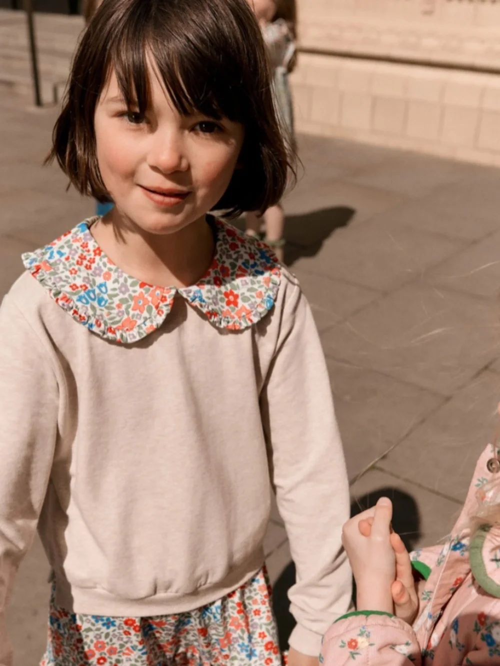 Mini Boden - Oatmeal Berry Floral 2-in-1 Collared Sweatshirt Dress, Size 8-9y